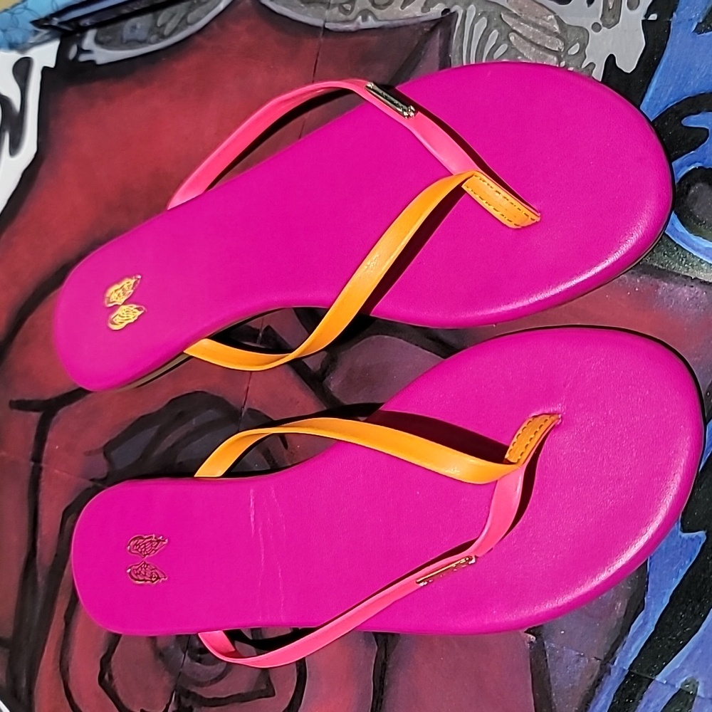 Victoria's secret flip flops size 7